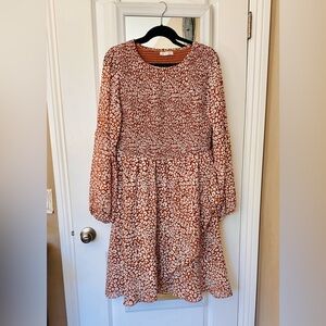 Elegant Floral Casual Dress in Brown and White